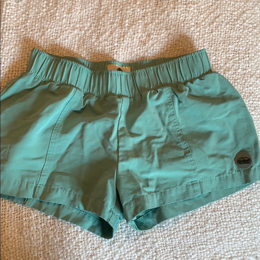 Green Fayettechill Shorts / Size S